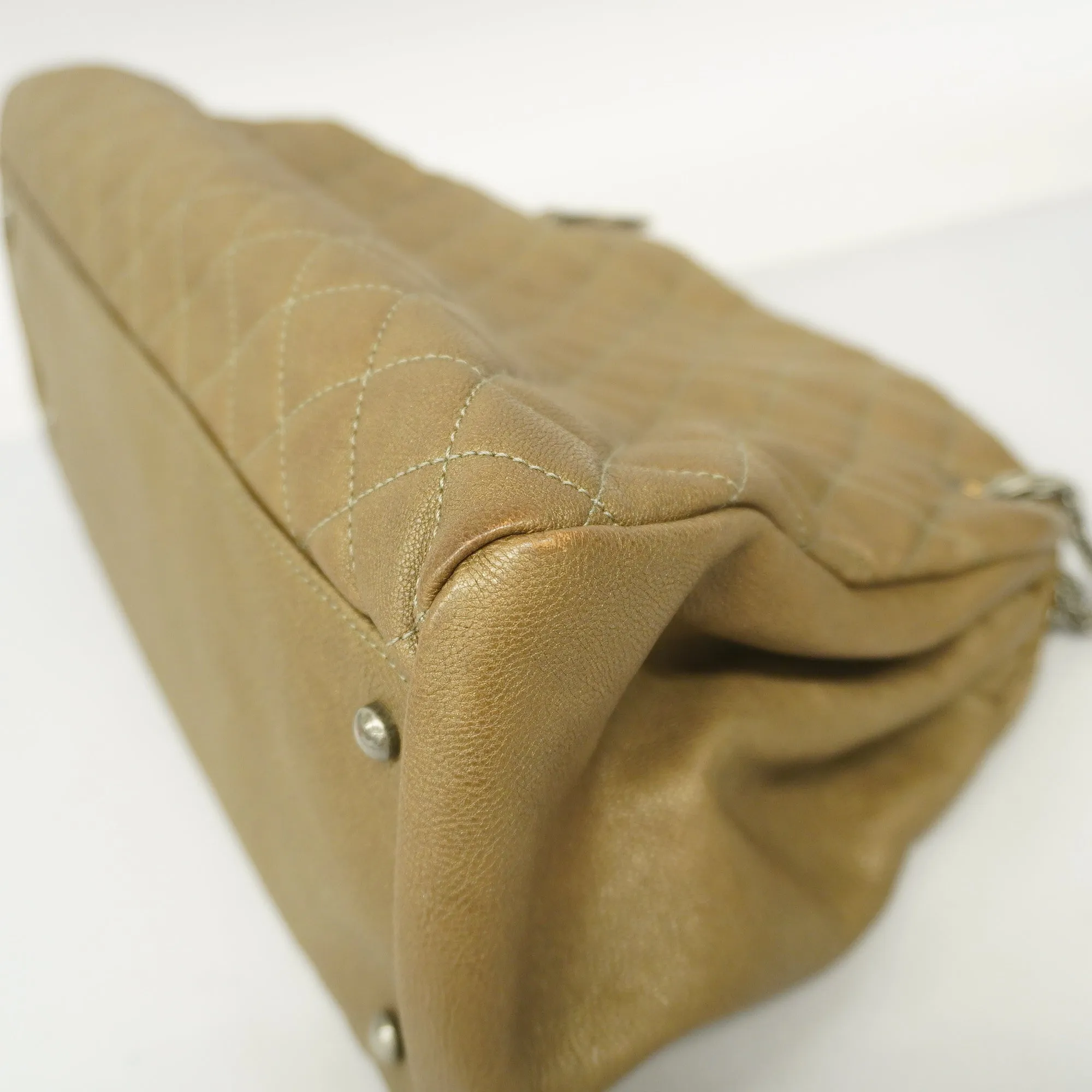 CHANEL  Matelasse Chain Shoulder Women's Leather Shoulder Bag Khaki