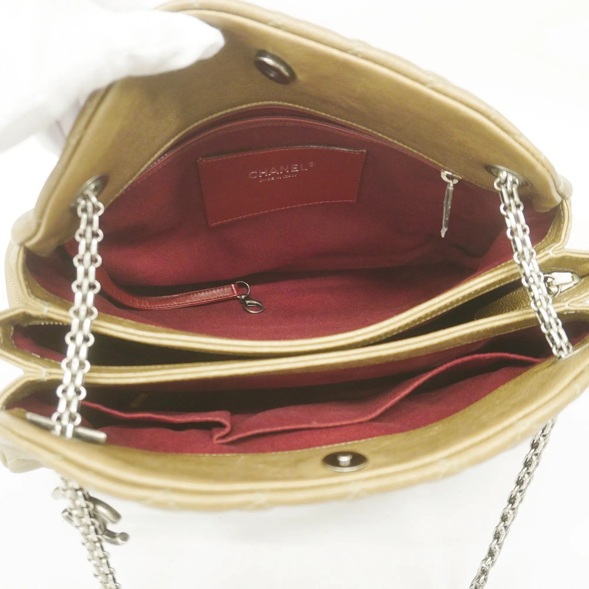 CHANEL  Matelasse Chain Shoulder Women's Leather Shoulder Bag Khaki