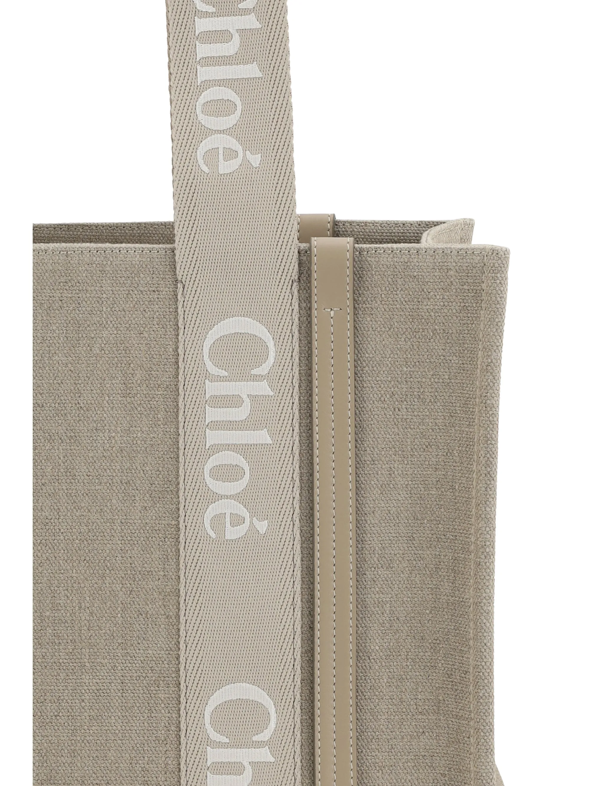 Chloé Women Woody Shoulder Bag
