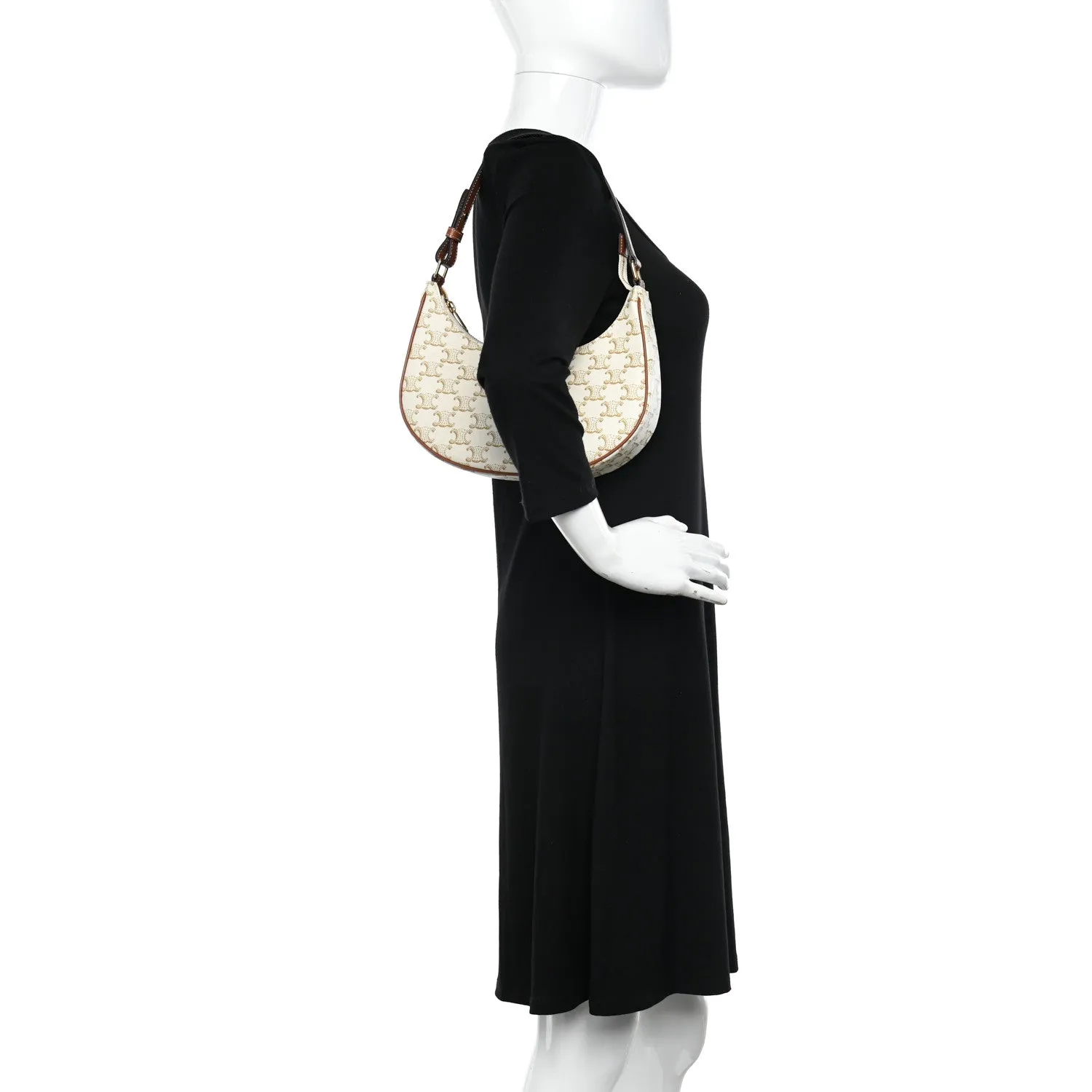 <b>CELINE </b> <br>Ava Triomphe