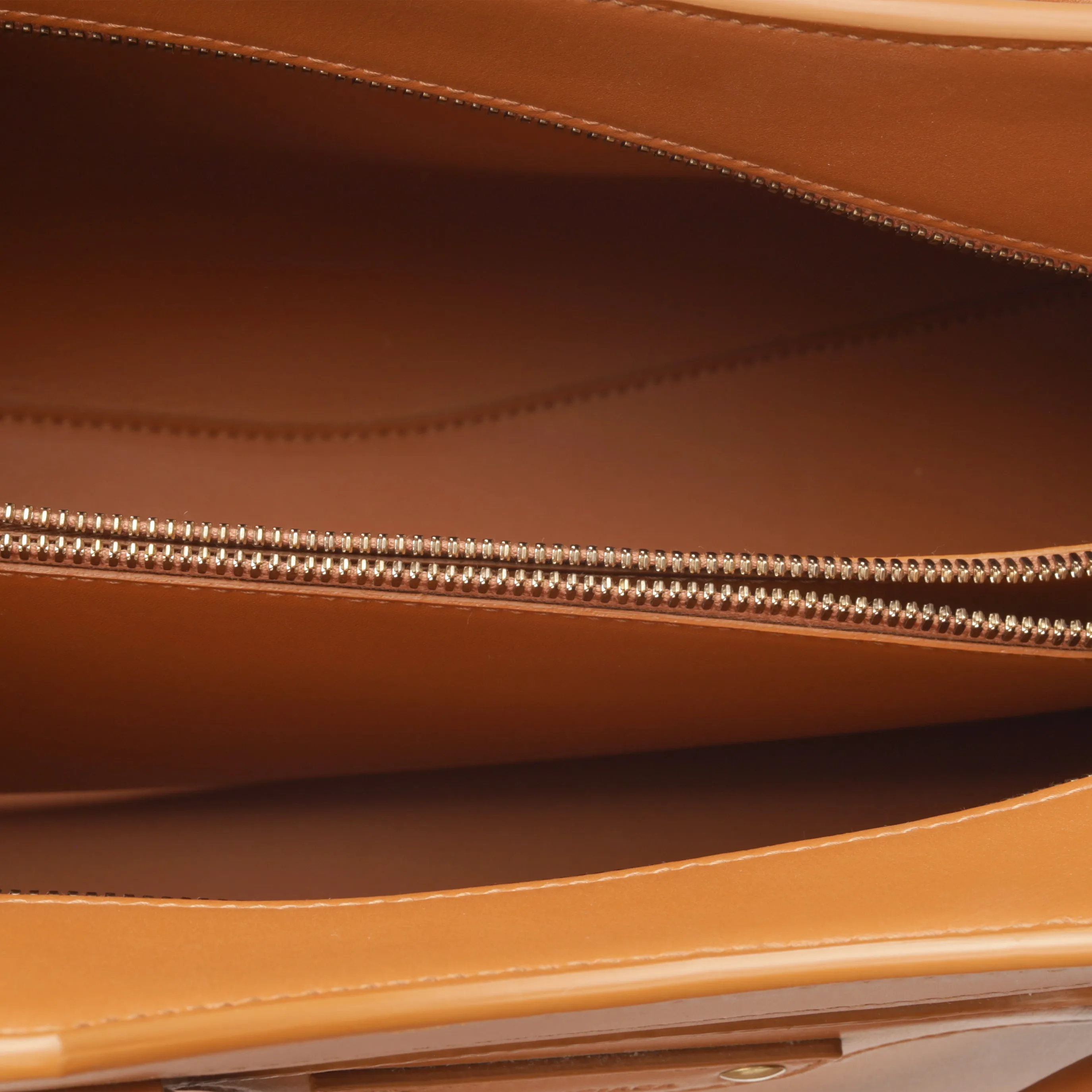 Neo Classic City Bag